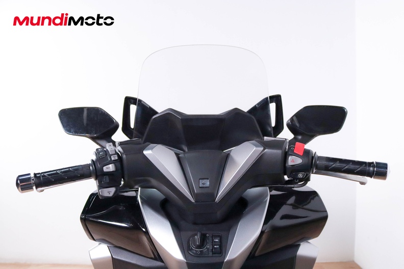 Motorbike image 10