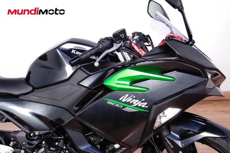 Motorbike image 13