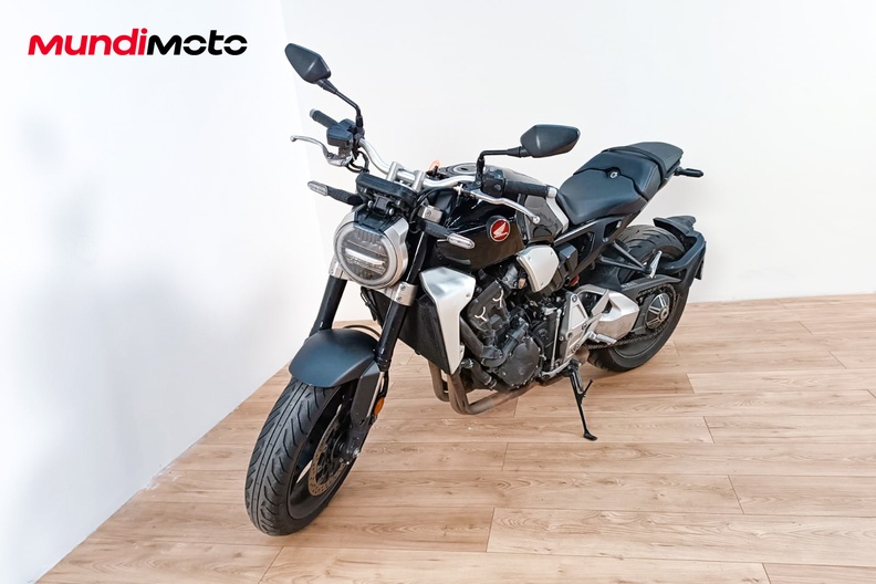 Motorbike image 6