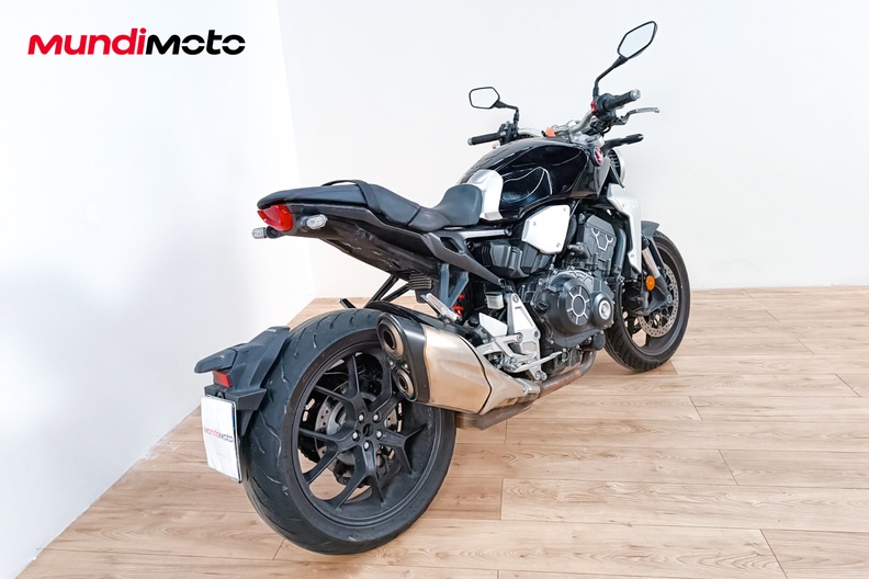 Motorbike image 2