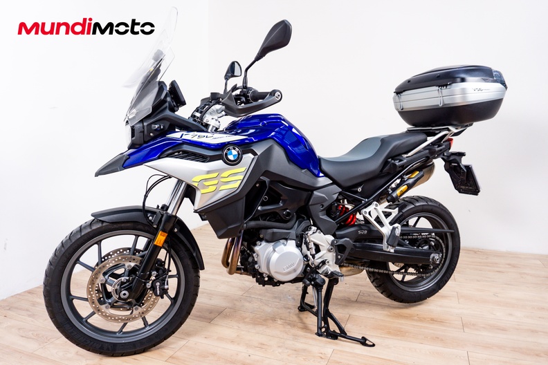 Motorbike image 6