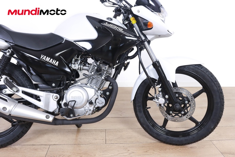 Motorbike image 13