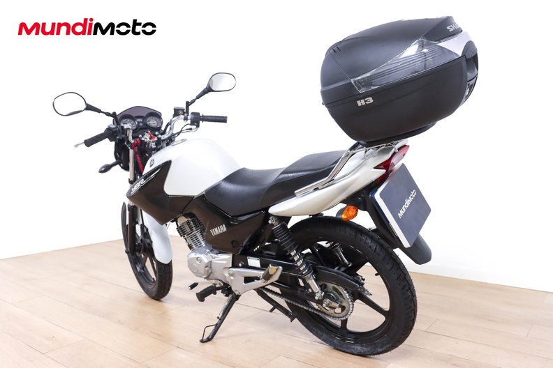 Motorbike image 6