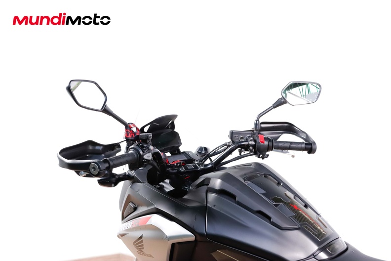 Motorbike image 10