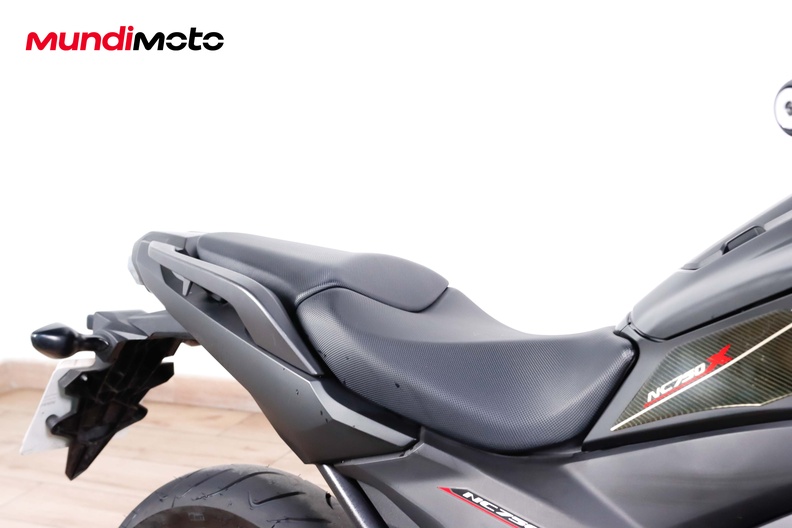 Motorbike image 13