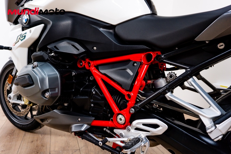 Motorbike image 8