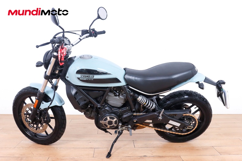 Motorbike image 5