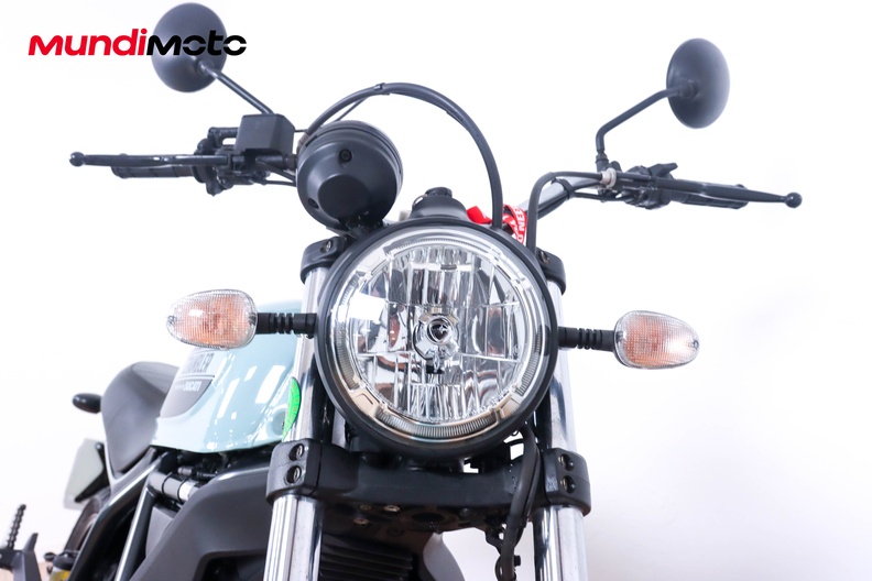 Motorbike image 4