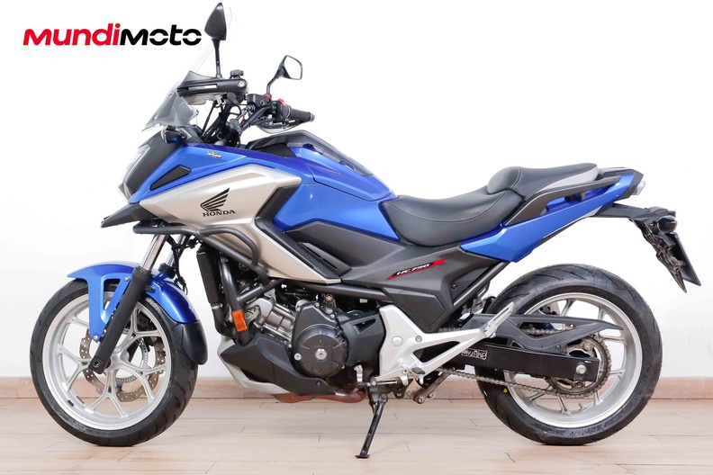 Motorbike image 5