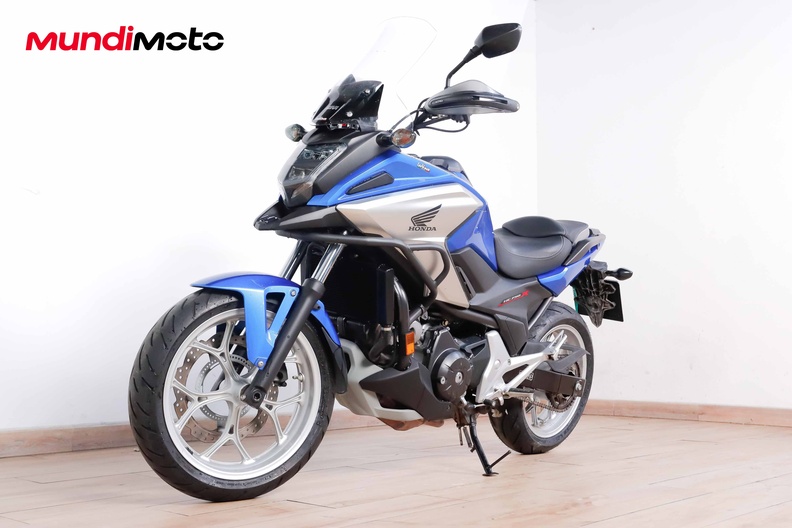 Motorbike image 7