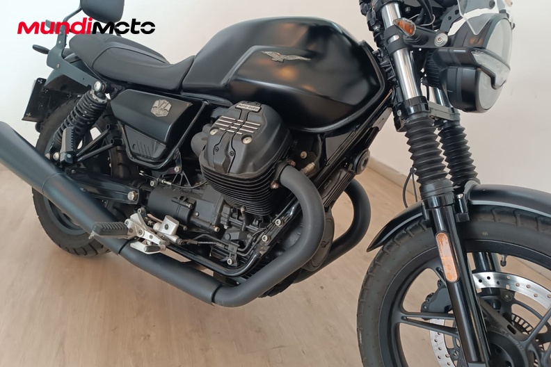 Motorbike image 4