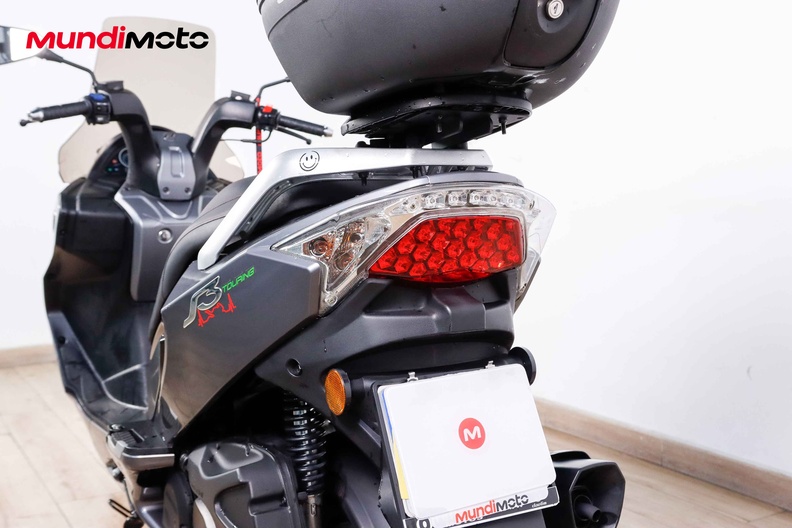 Motorbike image 8