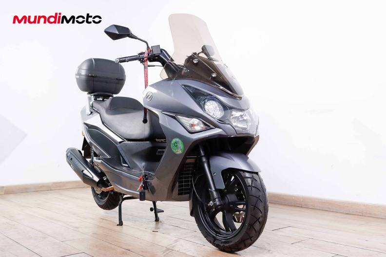 Motorbike image 1