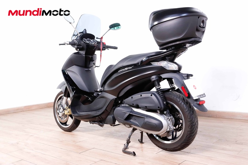 Motorbike image 6