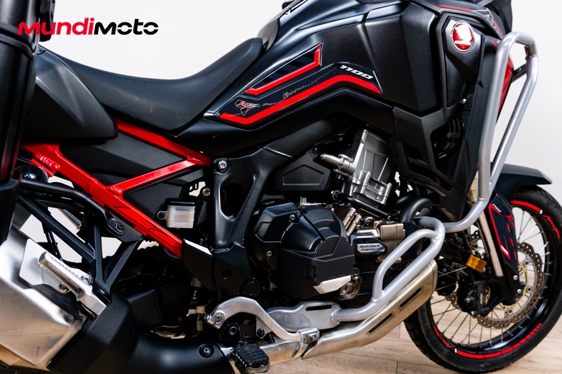Motorbike image 3