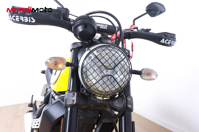 Motorbike image 4