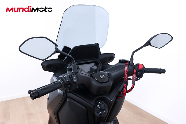 Motorbike image 10