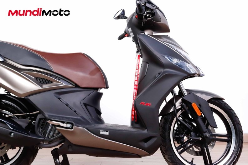 Motorbike image 12