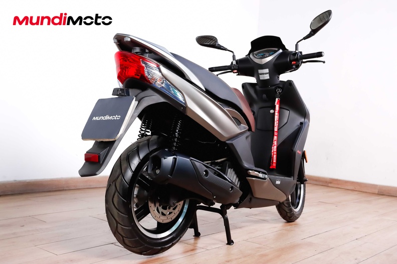 Motorbike image 2