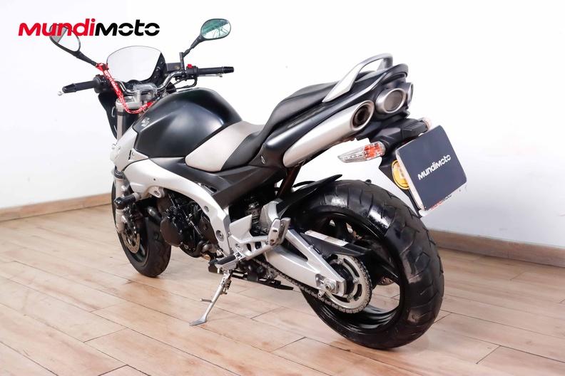 Motorbike image 6