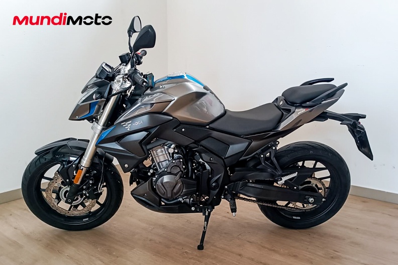 Motorbike image 5
