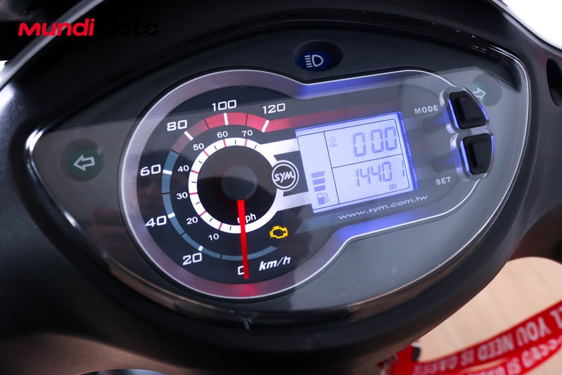 Motorbike image 11