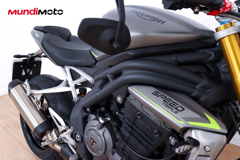 Motorbike image 13