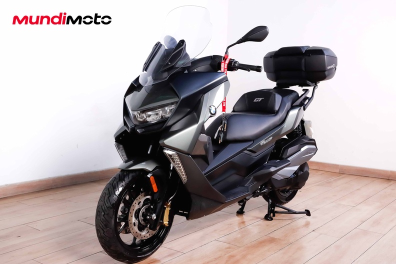 Motorbike image 7