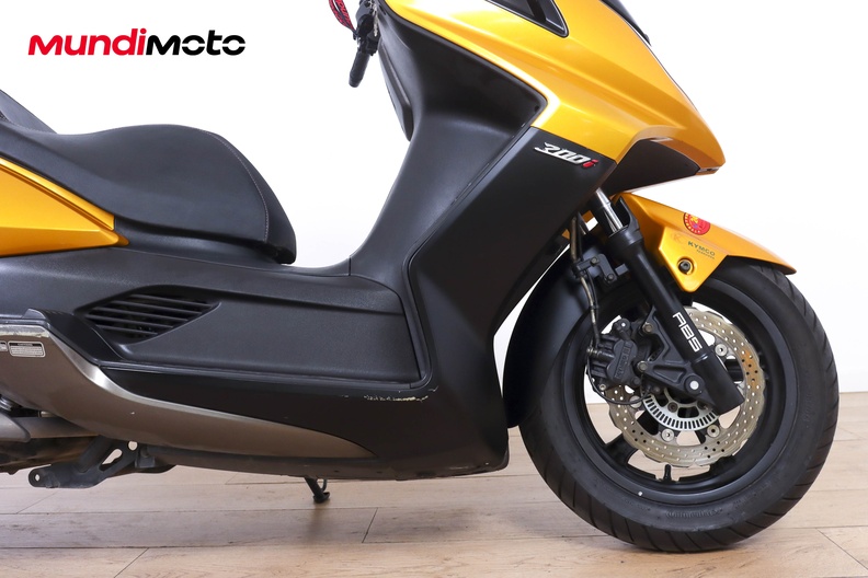Motorbike image 12