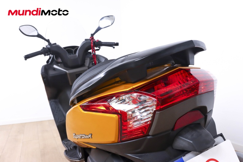 Motorbike image 9