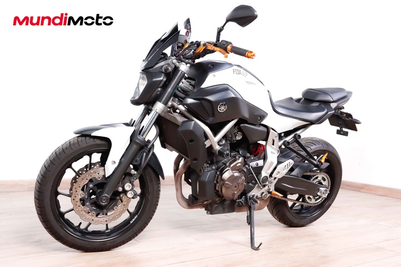 Motorbike image 7