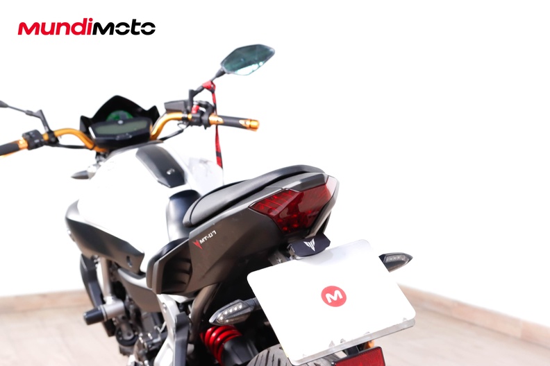 Motorbike image 9