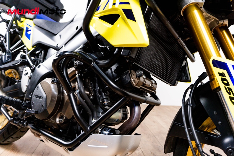 Motorbike image 4