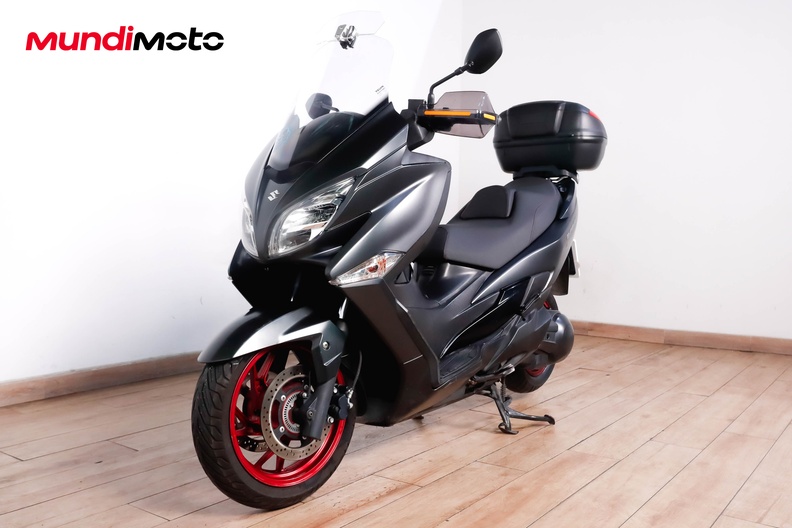 Motorbike image 7