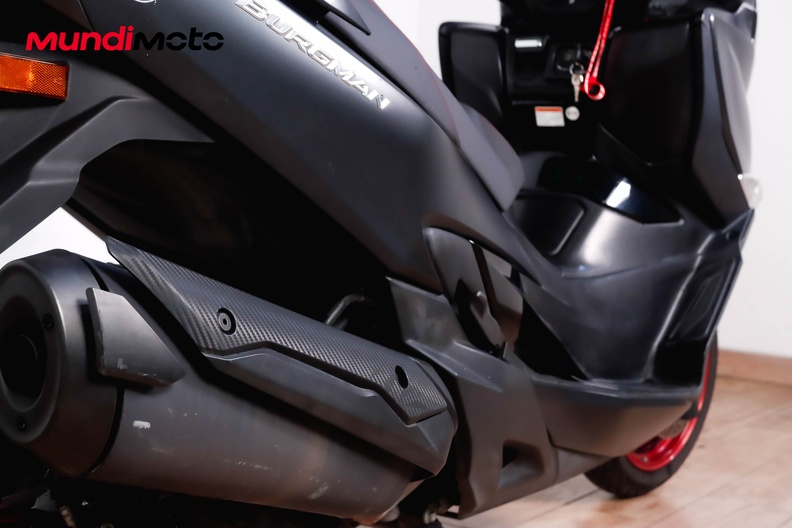 Motorbike image 3