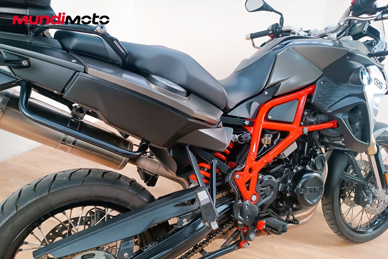 Motorbike image 3