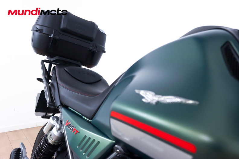 Motorbike image 12