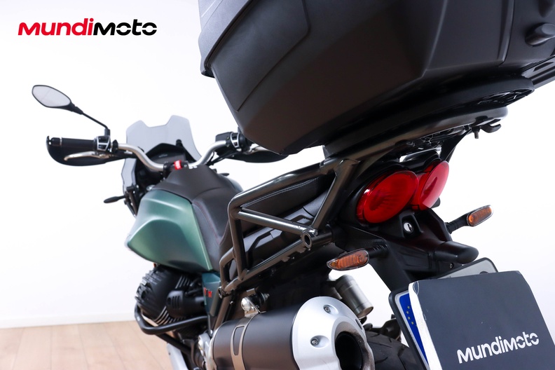 Motorbike image 9
