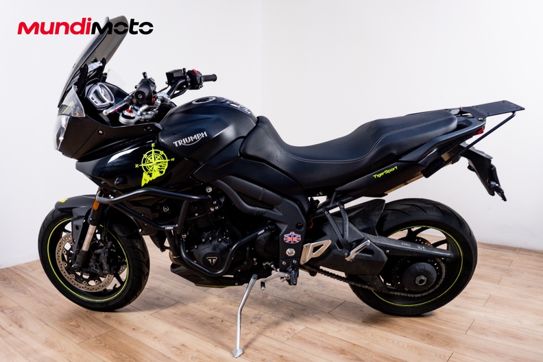 Motorbike image 5