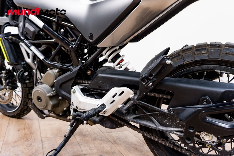 Motorbike image 8