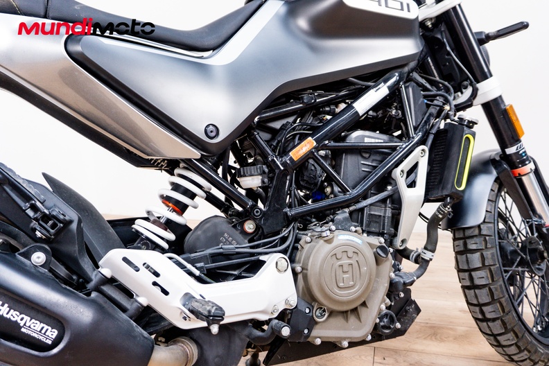 Motorbike image 3
