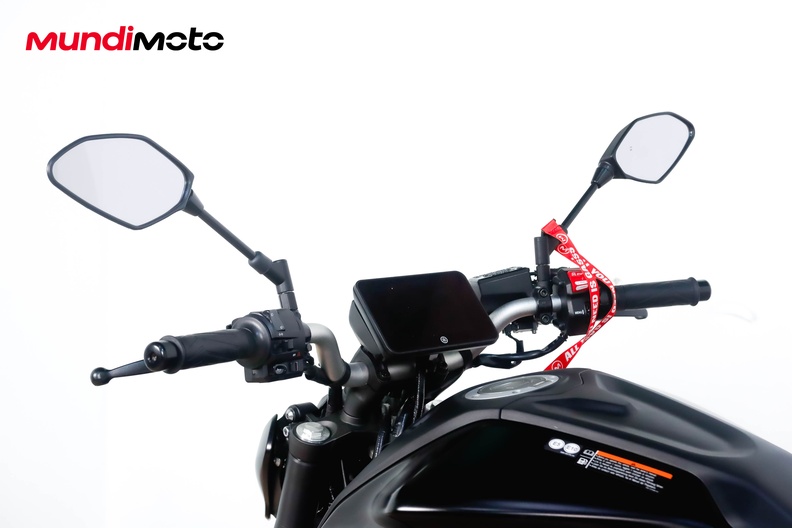 Motorbike image 10