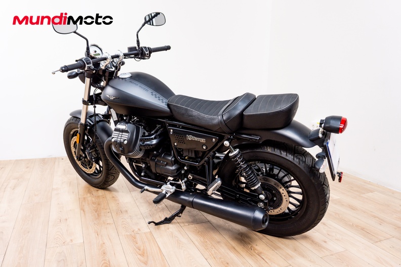 Motorbike image 7