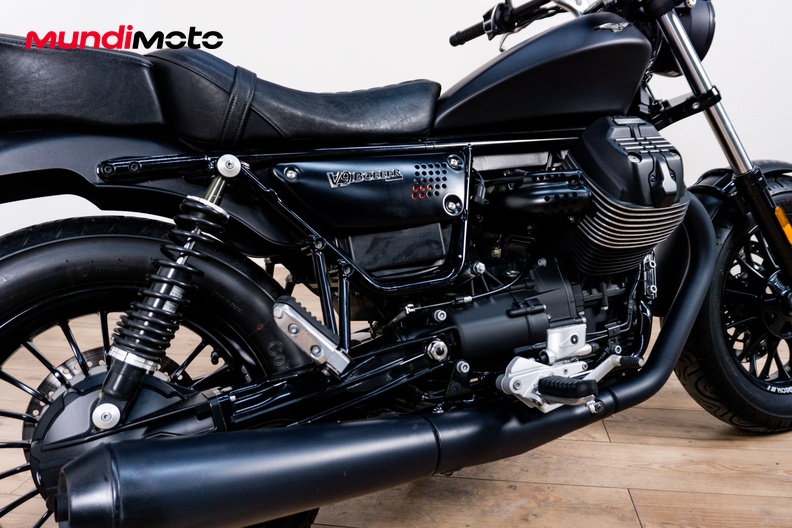 Motorbike image 3