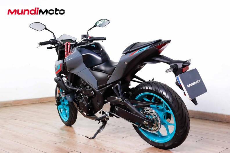 Motorbike image 6
