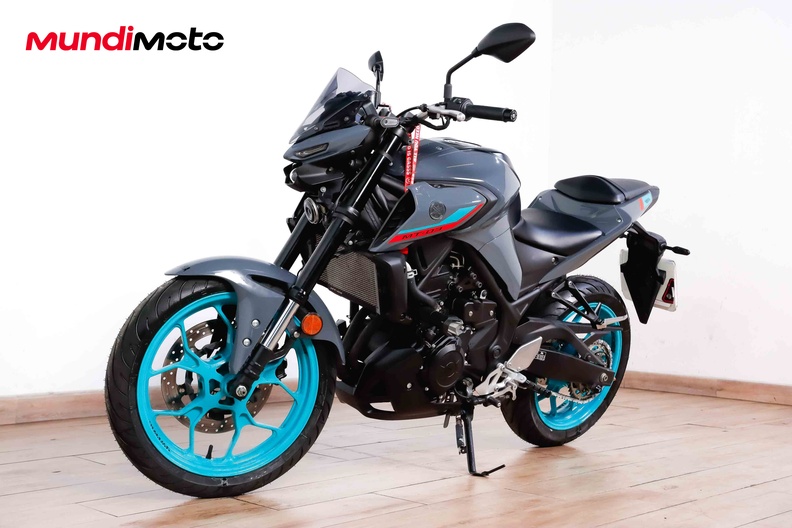 Motorbike image 7