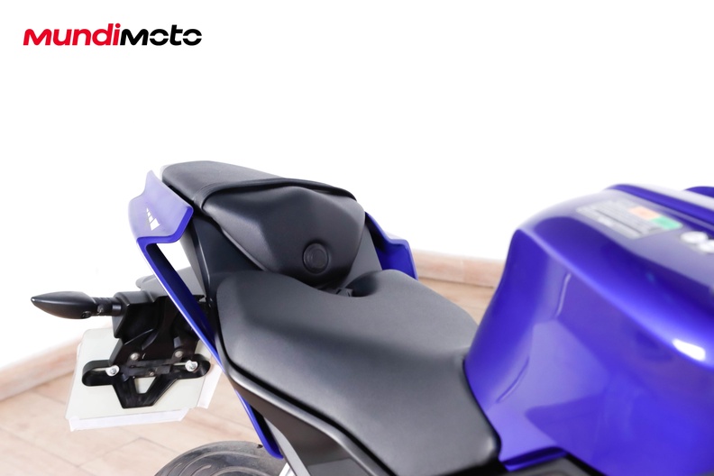 Motorbike image 13