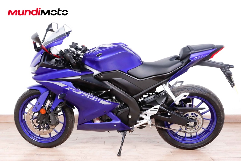 Motorbike image 5