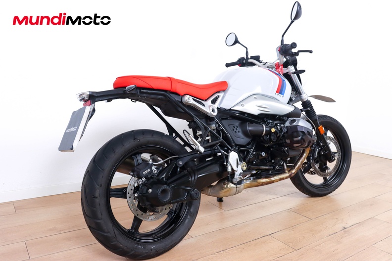 Motorbike image 2