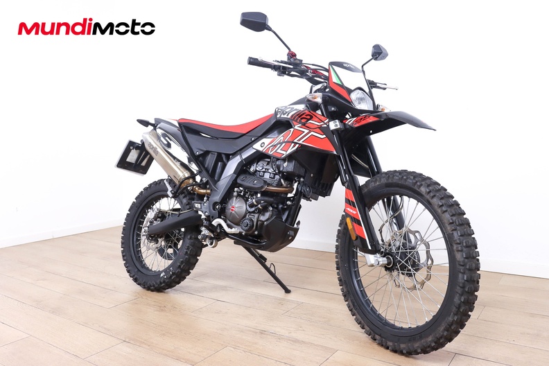 Motorbike image 1